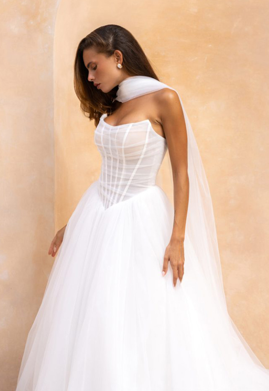 Champery Couture 'Daisy'