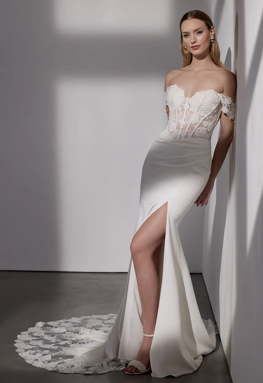 Josephine Scott 'Brompton'