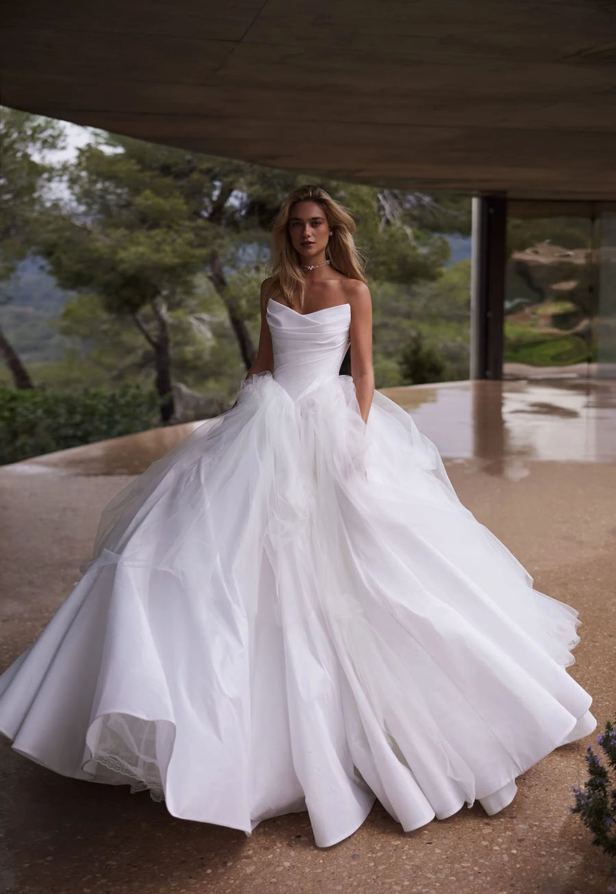 Eva Lendel 'Deliz & Overskirt'